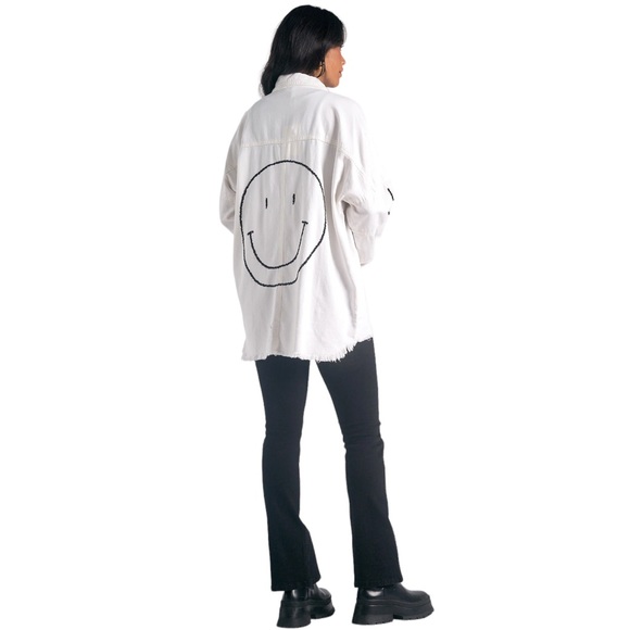 Elan Dolly‎ Jacket White Distressed Smiley Face Denim Shirt Shacket Size Large - Picture 1 of 8